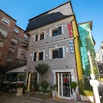 Aria Τίρανα